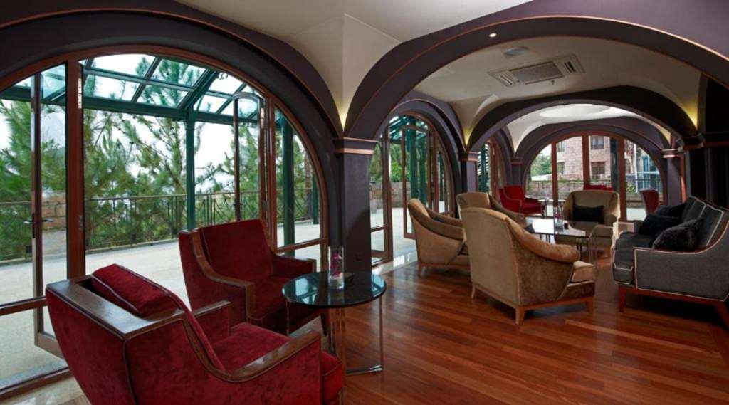 The Chateau & Wellness 5* Bukit Tinggi