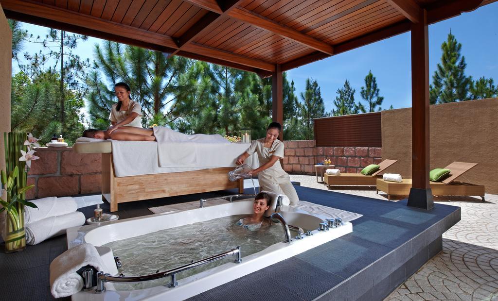 Resort The Chateau & Wellness 5*